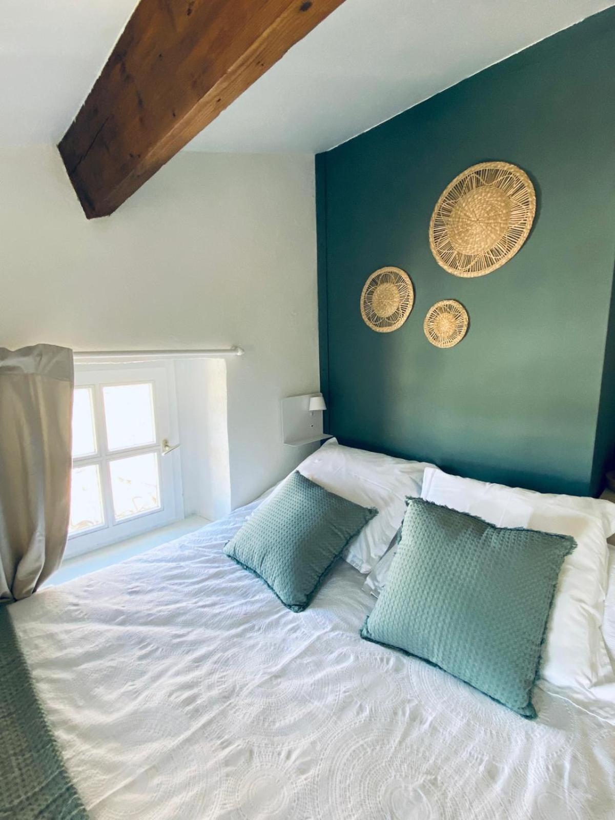 Hotel Le Pied De La Lettre Grignan Pokoj fotografie